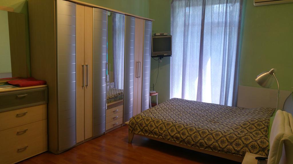Shievchienko 10 Daire Kiev Dış mekan fotoğraf